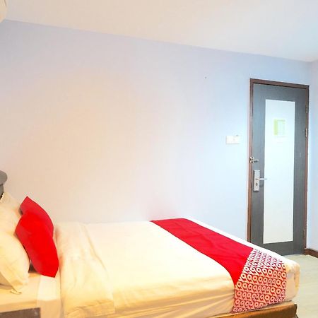 Super Oyo 89544 Utama Inn Бінтулу Екстер'єр фото